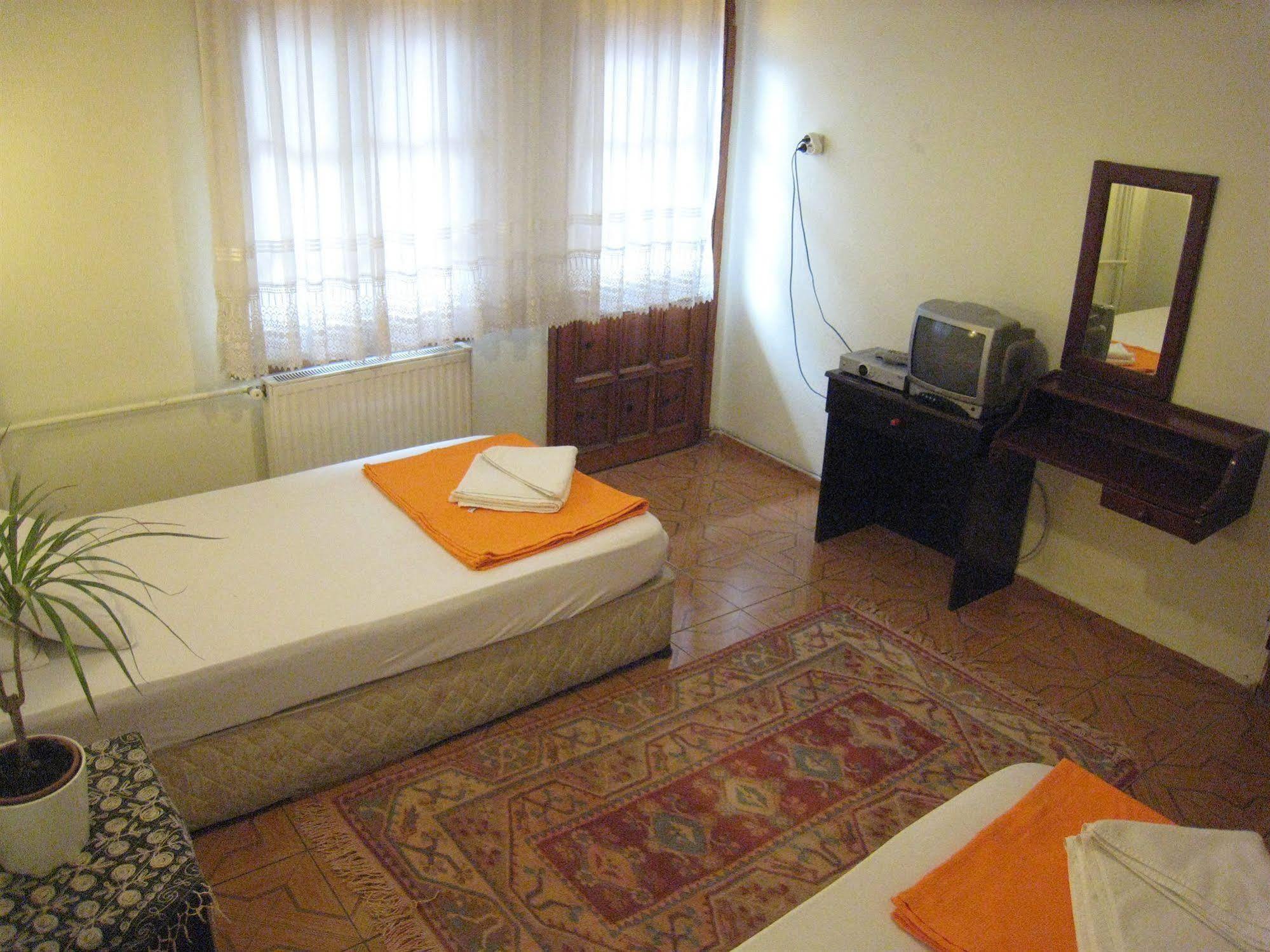 Paris Hotel Selçuk Extérieur photo