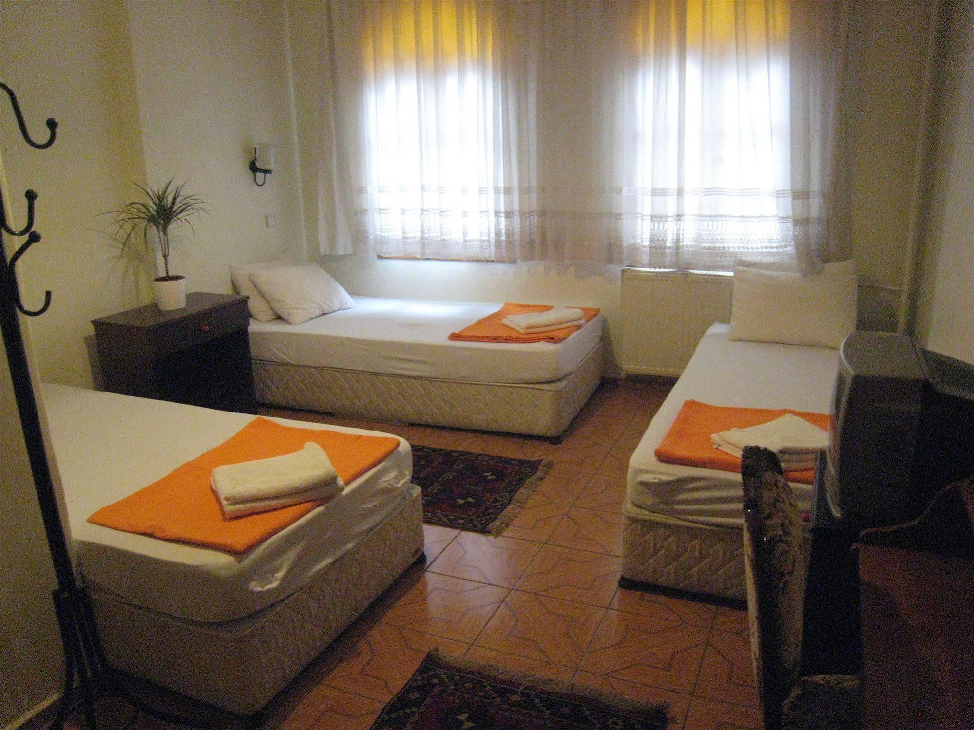 Paris Hotel Selçuk Extérieur photo