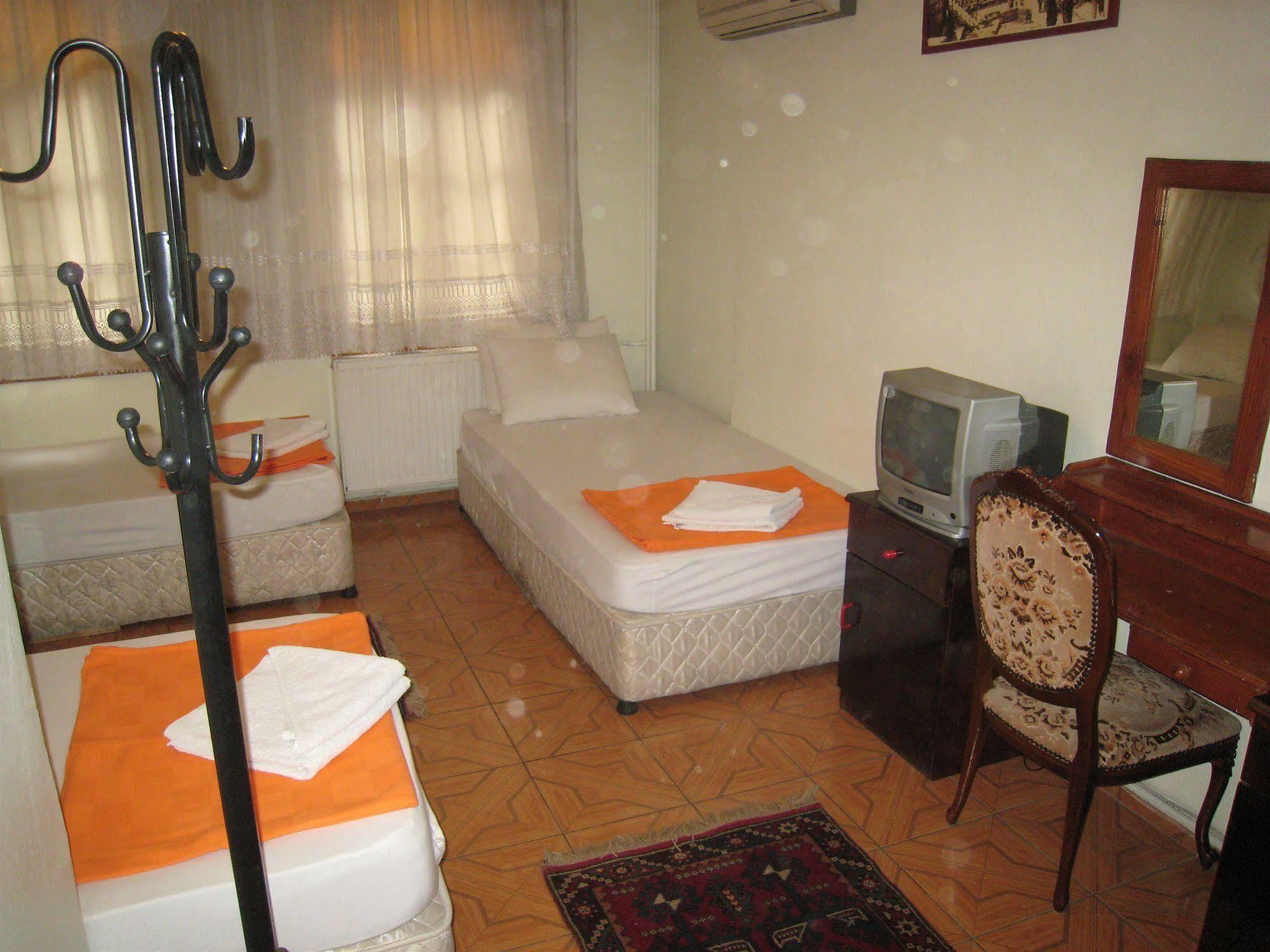 Paris Hotel Selçuk Extérieur photo
